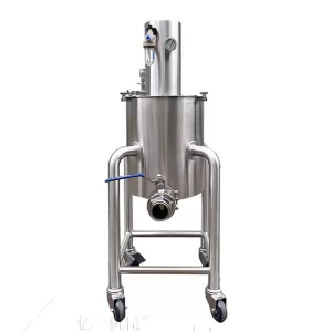 Pneumatic mixing tank