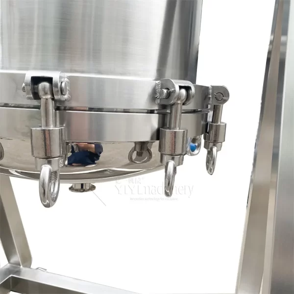 Titanium rod filter