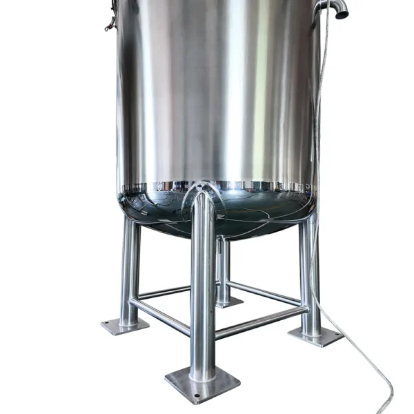 Flip Top Cover Mixing Tank (8) Flip Top Cover Mixing Tank
